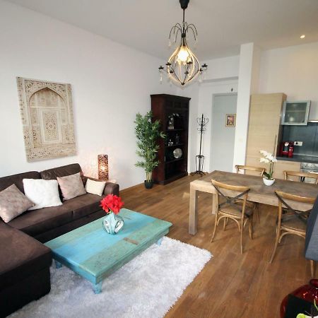 L'Alhambra Apartment Ница Екстериор снимка
