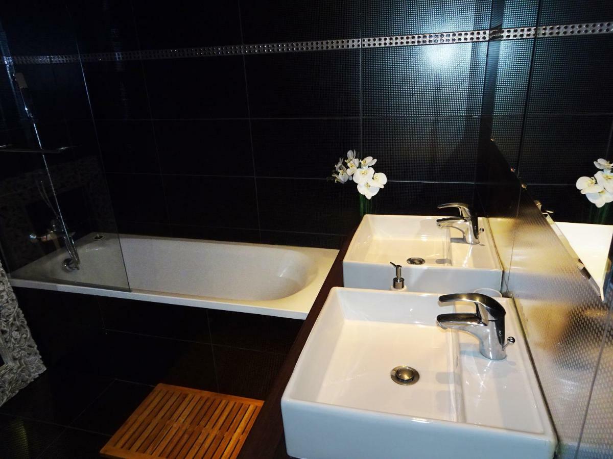 L'Alhambra Apartment Ница Екстериор снимка